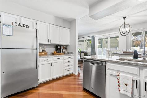 8077 S Vermejo Peak Littleton CO 80127