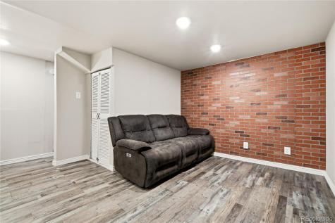 8077 S Vermejo Peak Littleton CO 80127