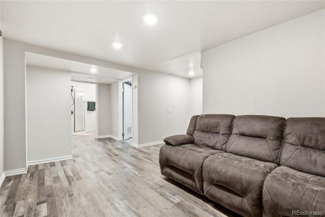 8077 S Vermejo Peak Littleton CO 80127