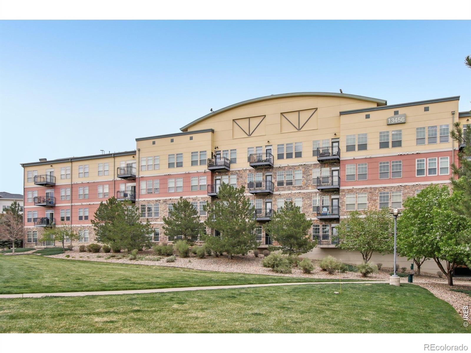 13456 Via Varra Broomfield CO 80020
