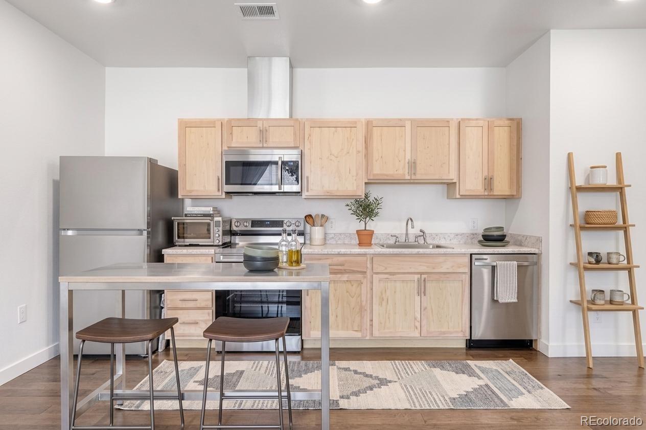 5702 Central Park Boulevard Denver CO 80238
