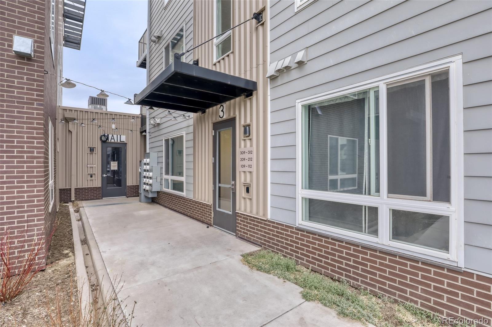 5702 Central Park Boulevard Denver CO 80238