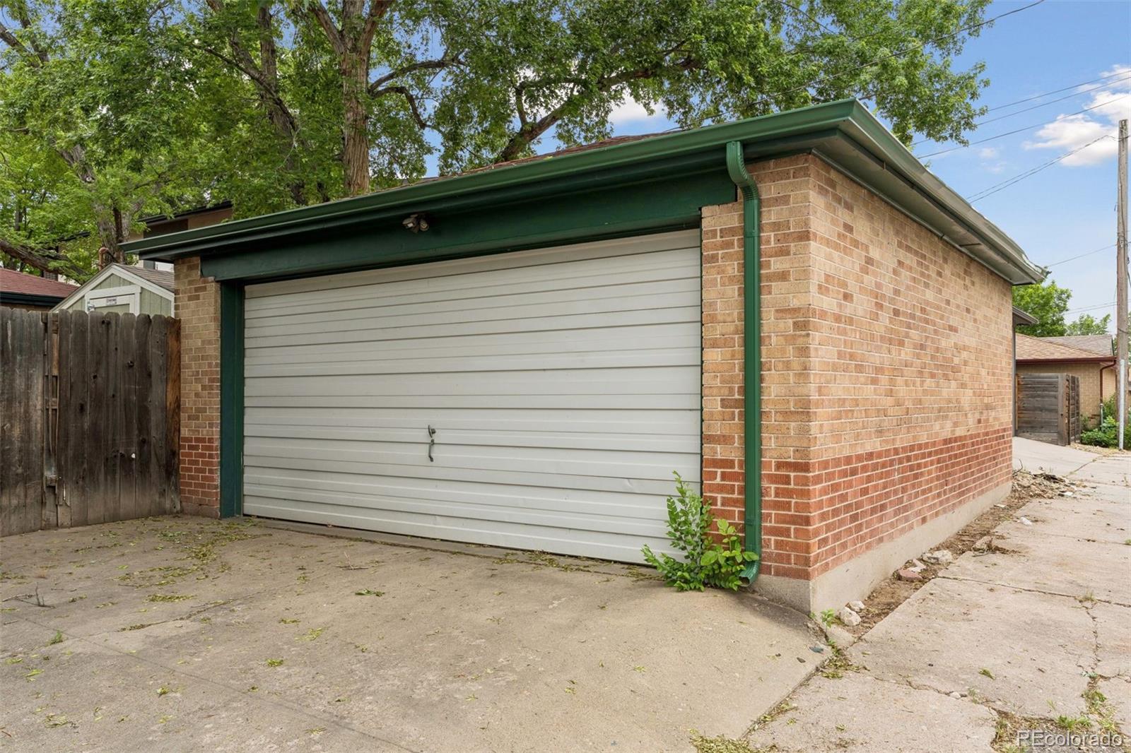 2255 Meade Street Denver CO 80211