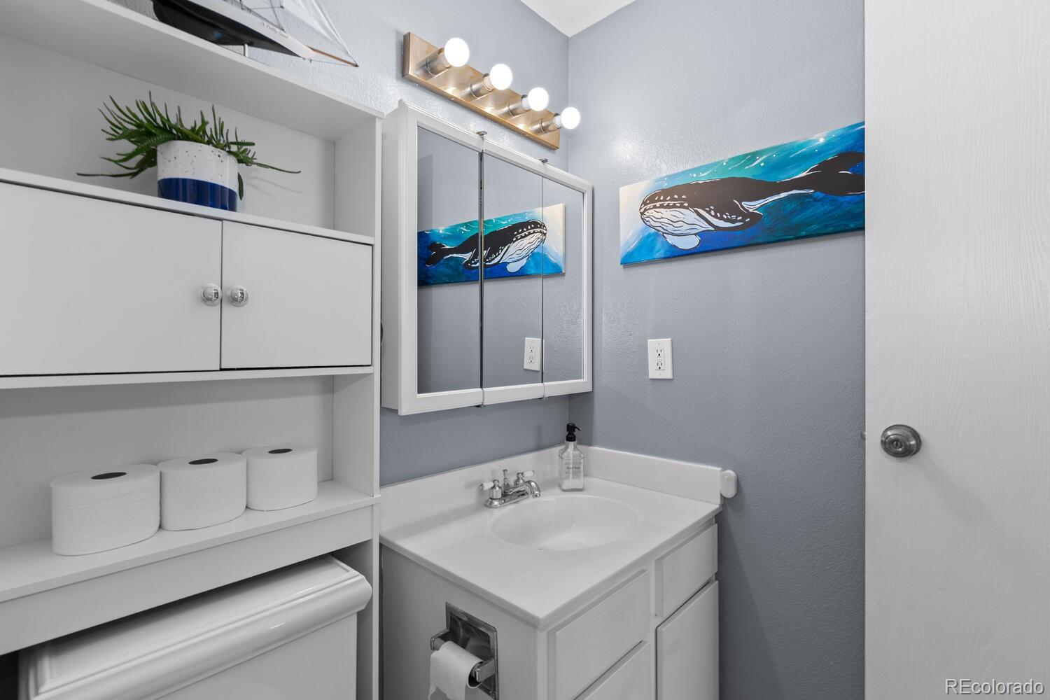 13 Nome Way Aurora CO 80012