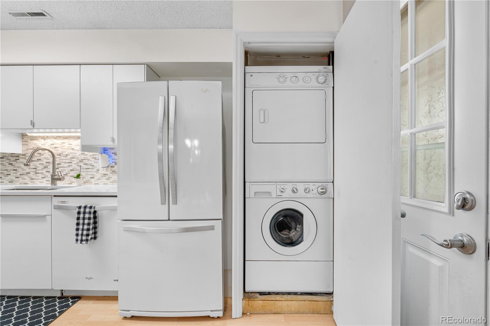 7110 S Gaylord Street Centennial CO 80122