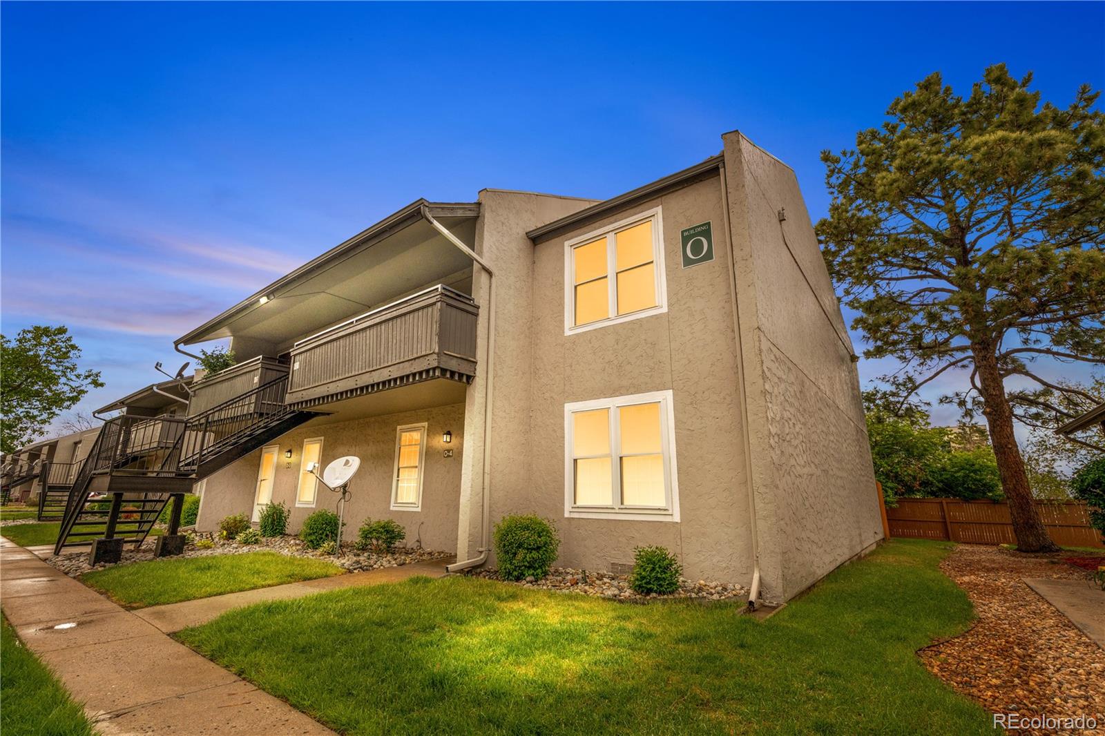 7110 S Gaylord Street Centennial CO 80122