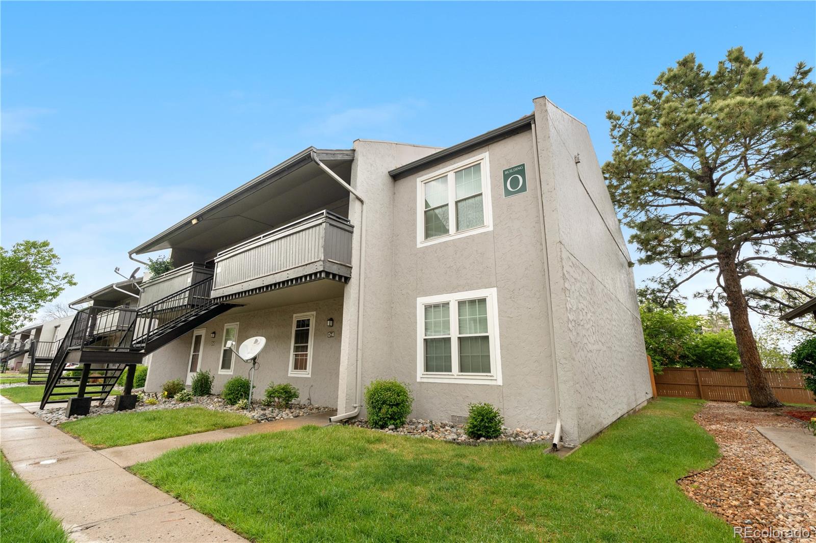 7110 S Gaylord Street Centennial CO 80122