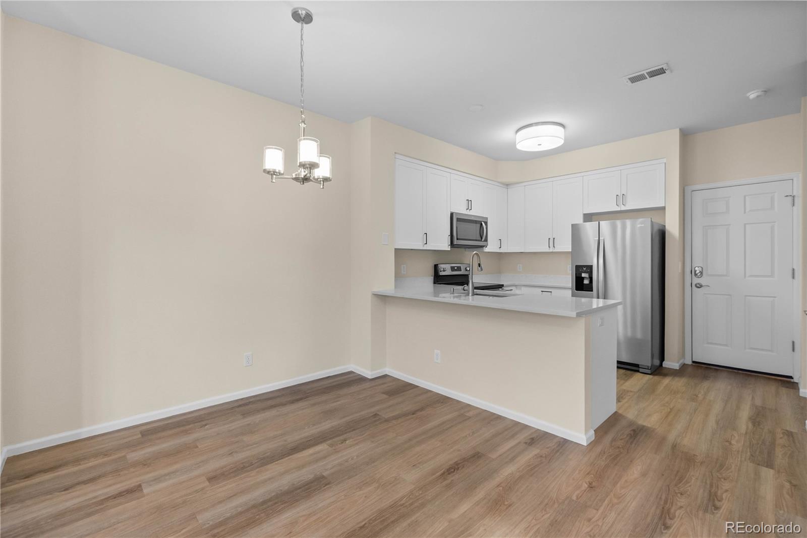5555 E Briarwood Avenue Centennial CO 80122