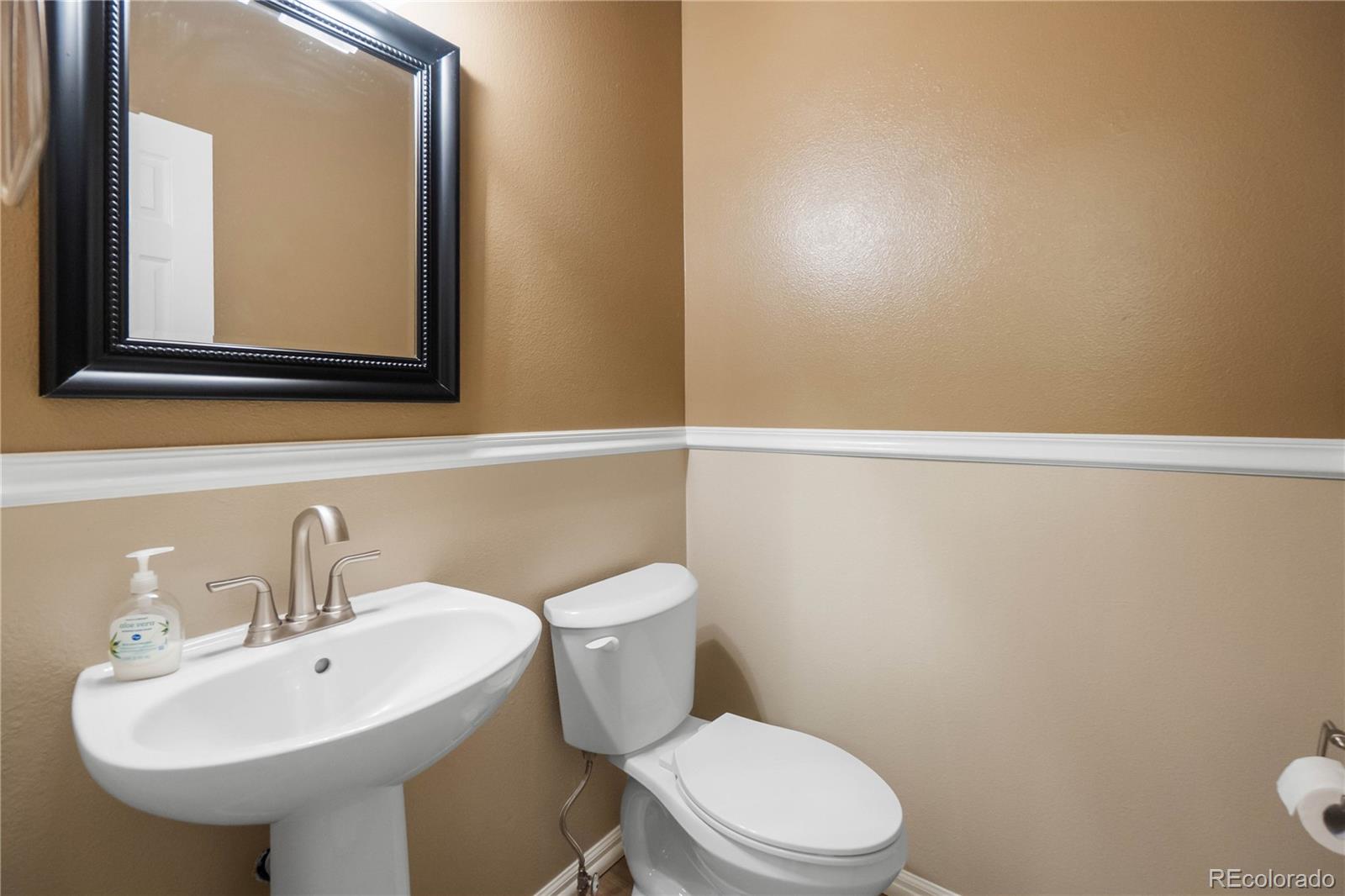 5555 E Briarwood Avenue Centennial CO 80122
