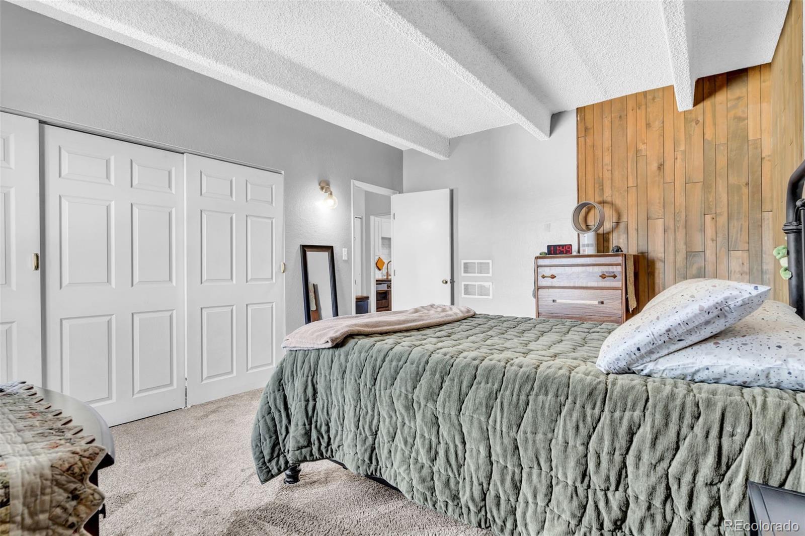 364 S Ironton Street Aurora CO 80012