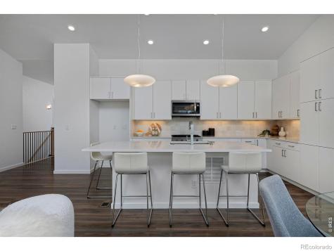 729 Kubat Lane Longmont CO 80503