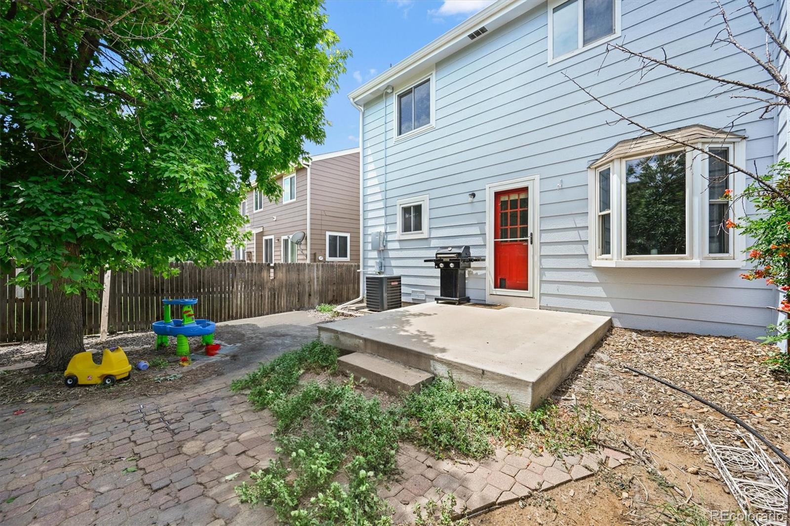 4452 Cornish Way Denver CO 80239