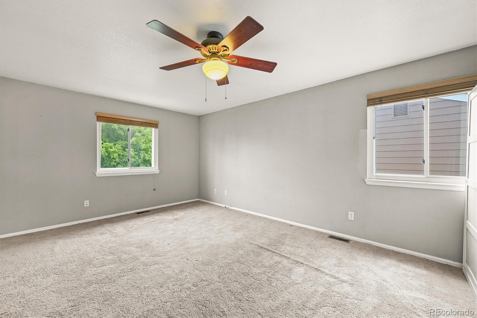 4452 Cornish Way Denver CO 80239