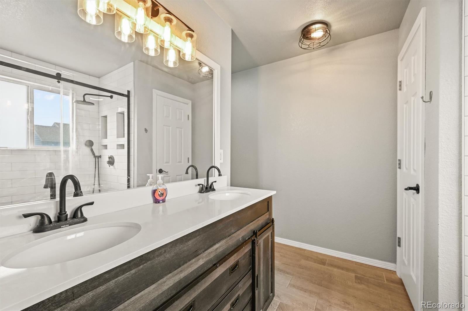 4452 Cornish Way Denver CO 80239