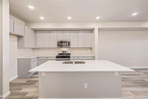 2899 E 103rd Drive Thornton CO 80229