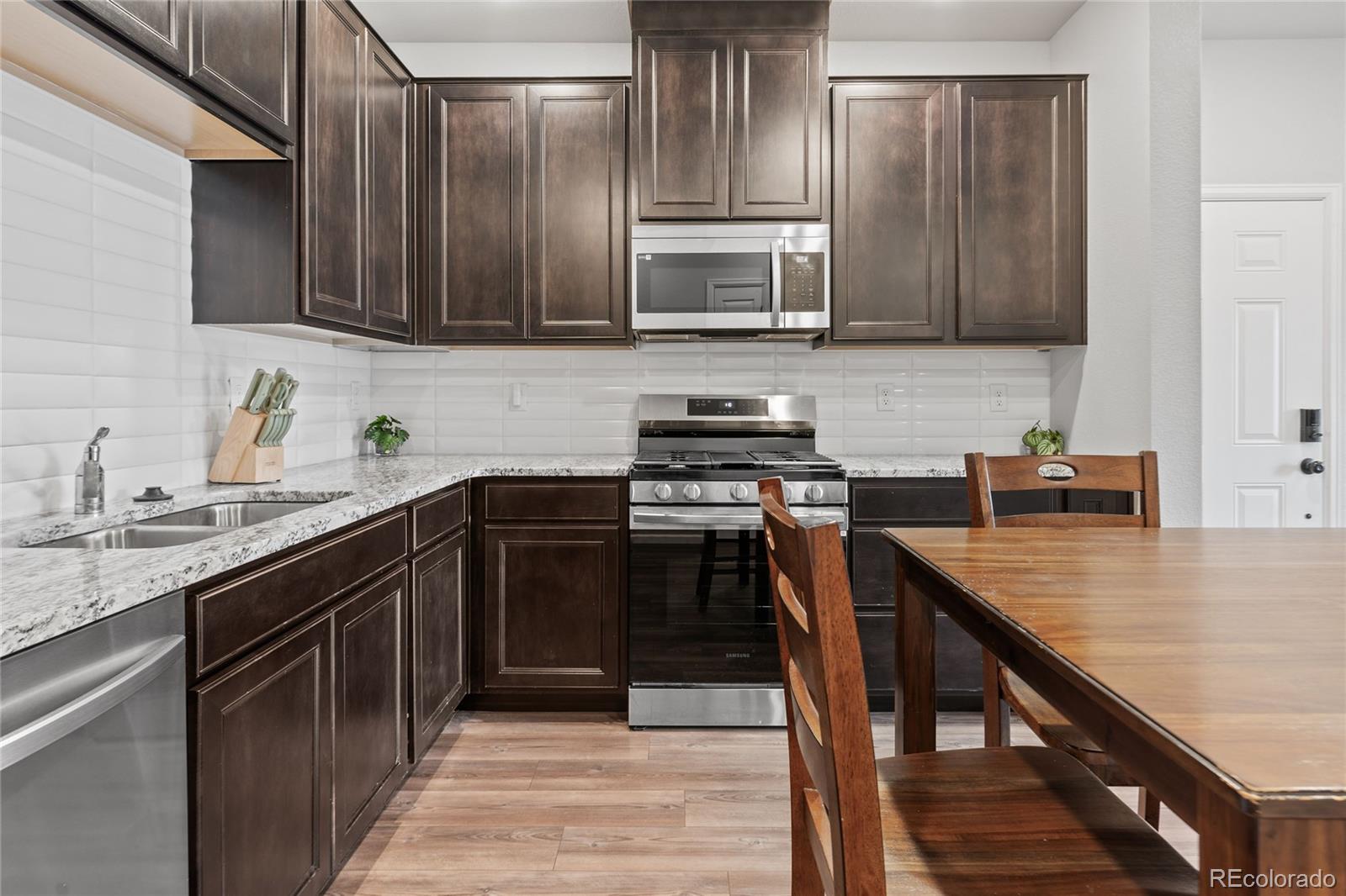 9962 W Victoria Place Littleton CO 80127