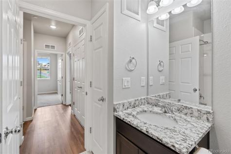 9962 W Victoria Place Littleton CO 80127