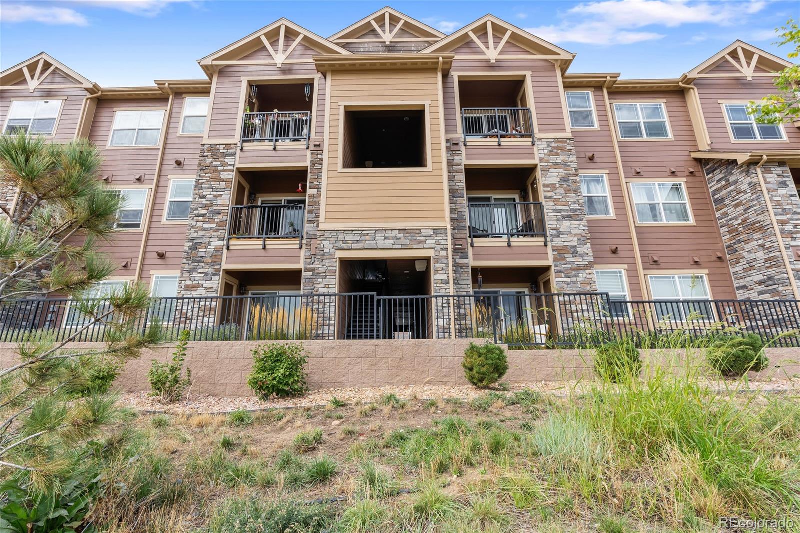 9962 W Victoria Place Littleton CO 80127