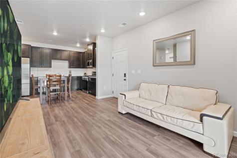 9962 W Victoria Place Littleton CO 80127