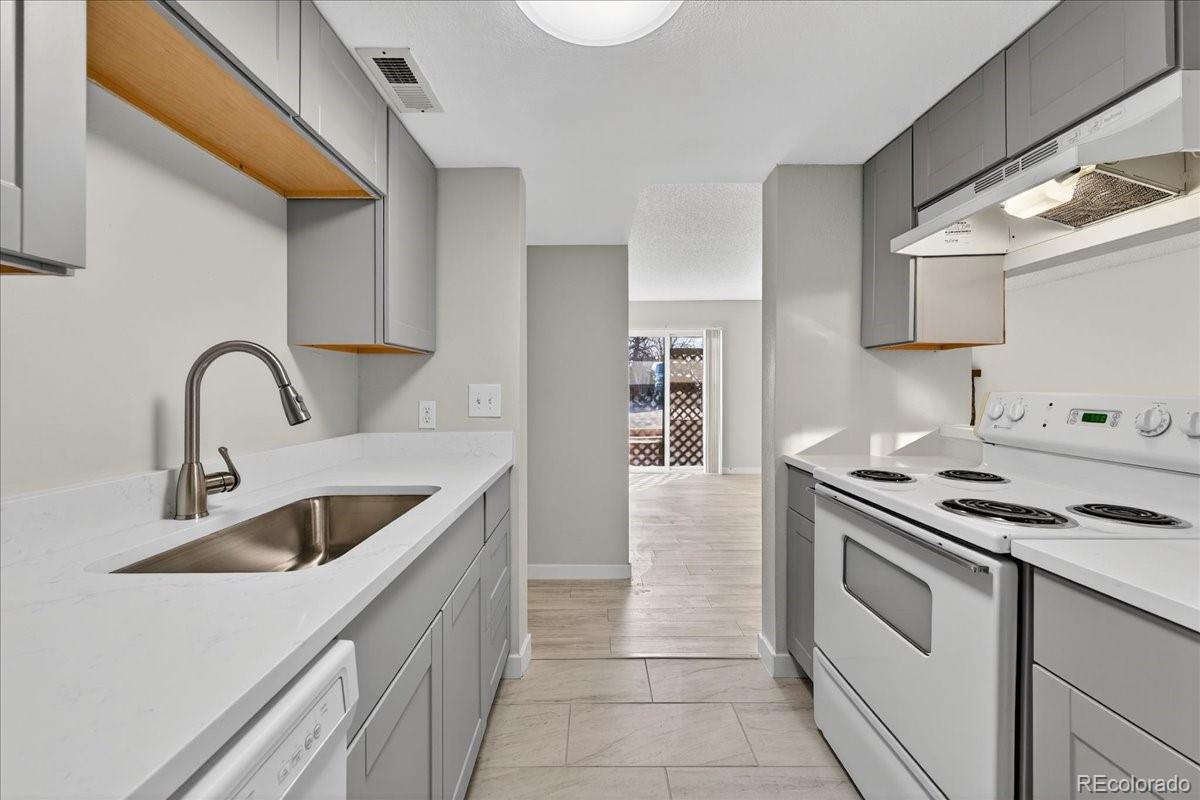 4681 S Decatur Street Englewood CO 80110