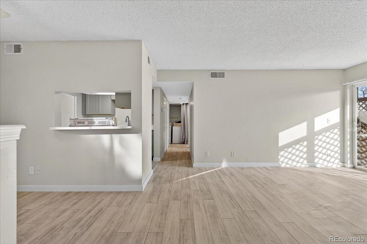 4681 S Decatur Street Englewood CO 80110
