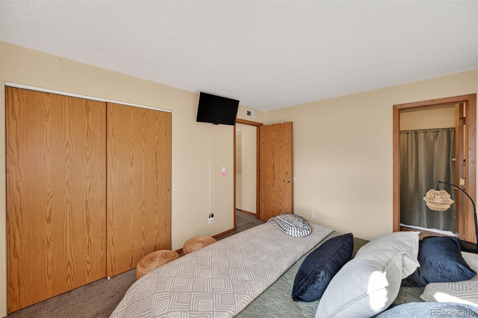 281 S Zinnia Way Lakewood CO 80228
