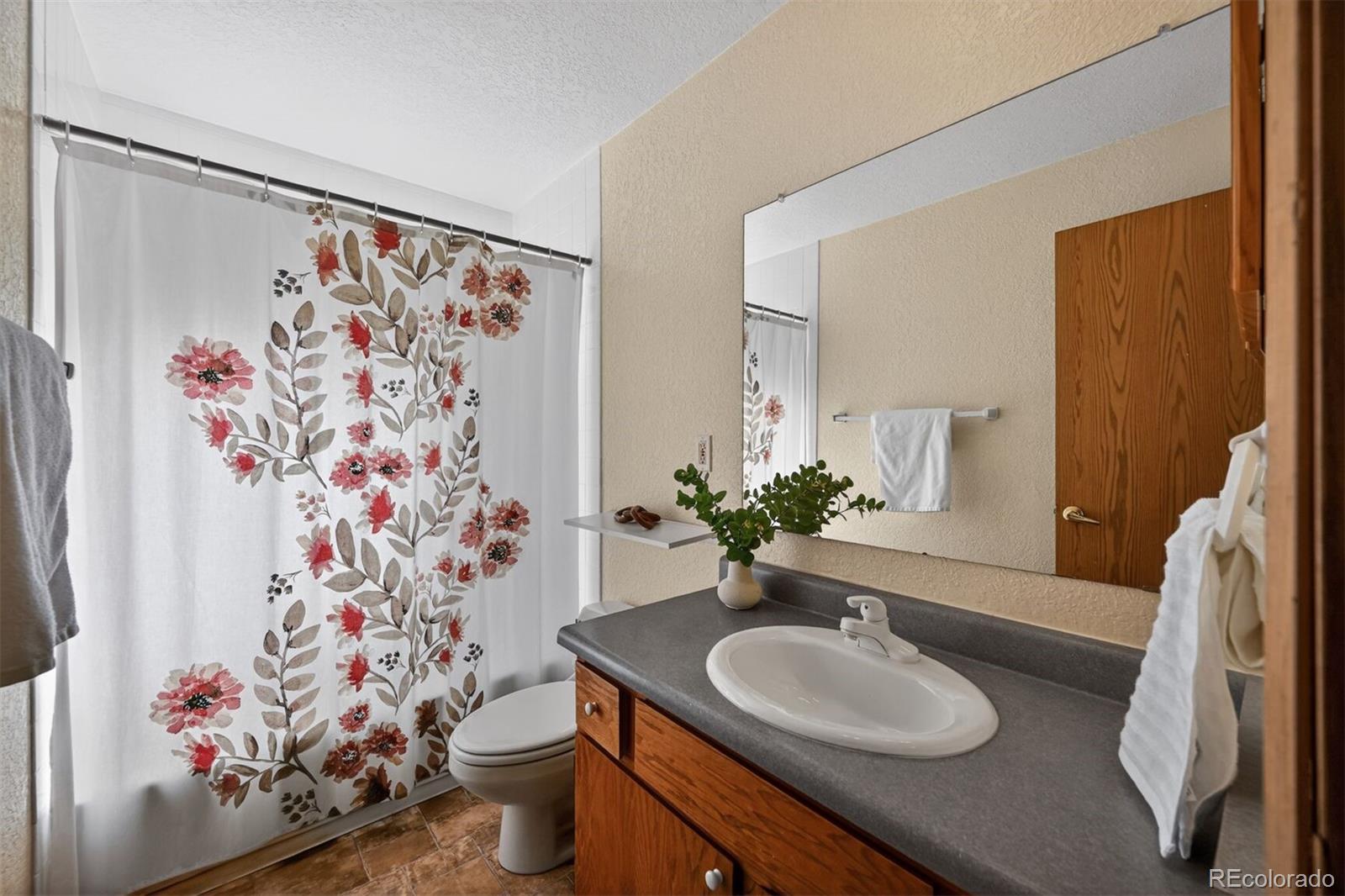 281 S Zinnia Way Lakewood CO 80228