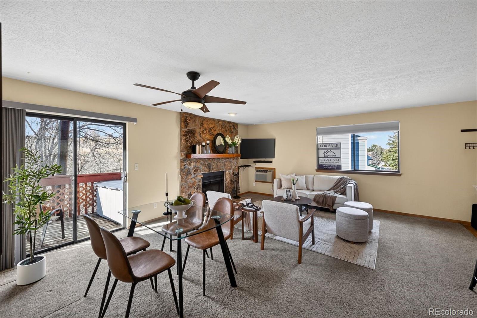 281 S Zinnia Way Lakewood CO 80228