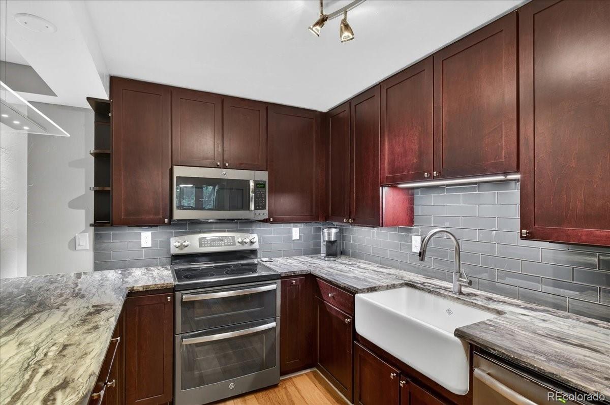 2 Adams Street Denver CO 80206