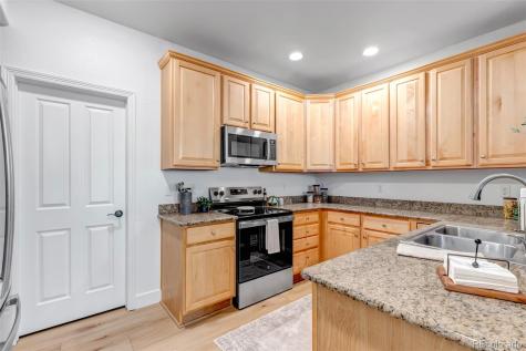 8853 Edinburgh Circle Highlands Ranch CO 80129