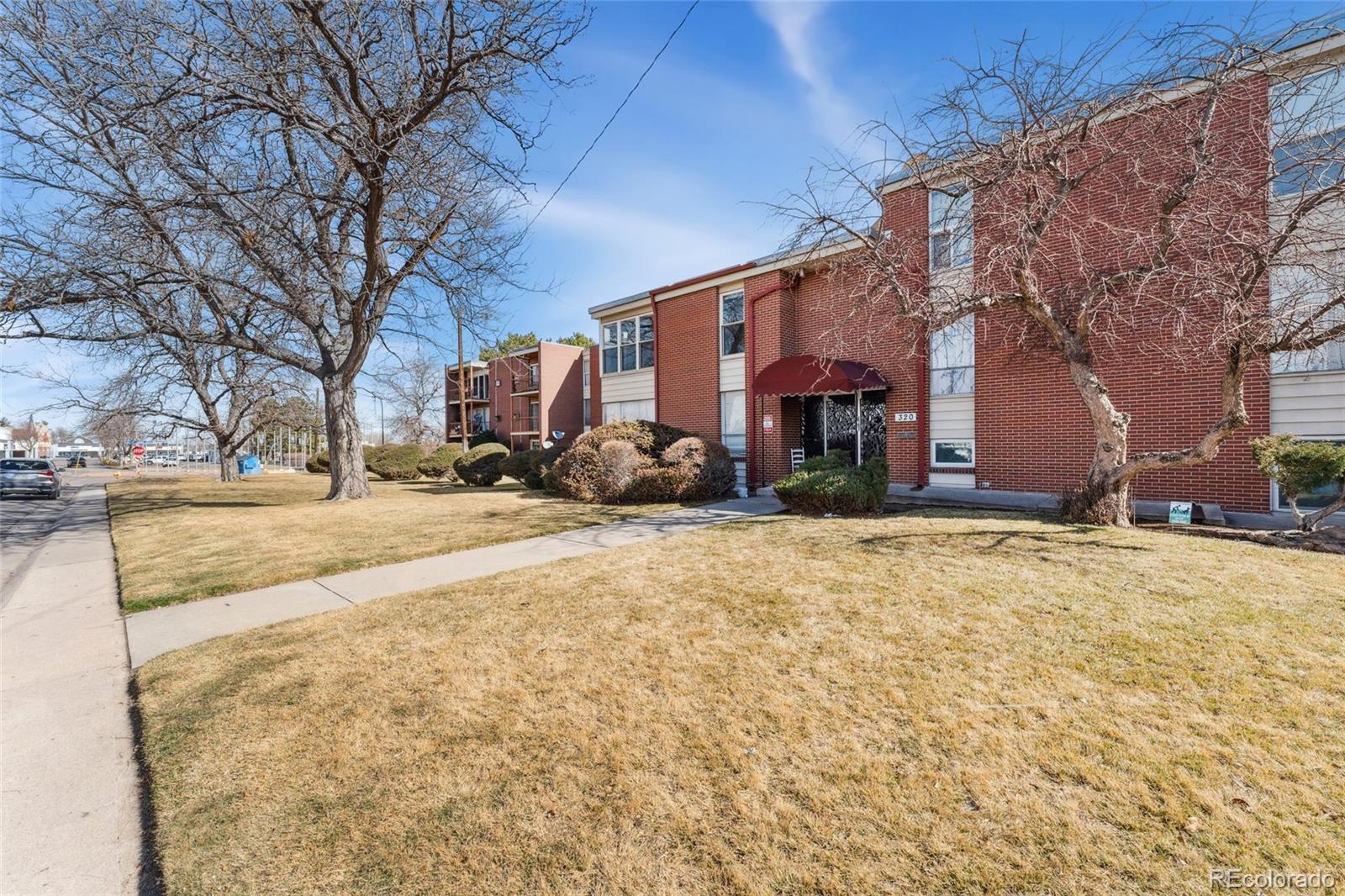 320 S Ames Street Lakewood CO 80226