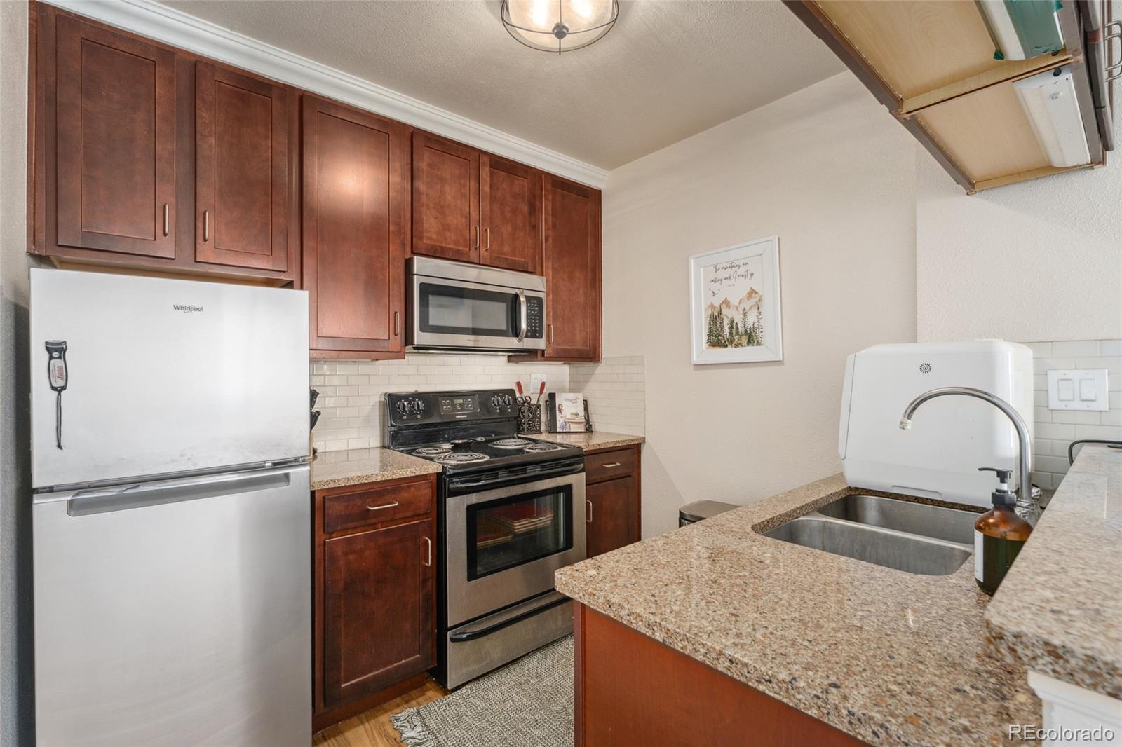 320 S Ames Street Lakewood CO 80226