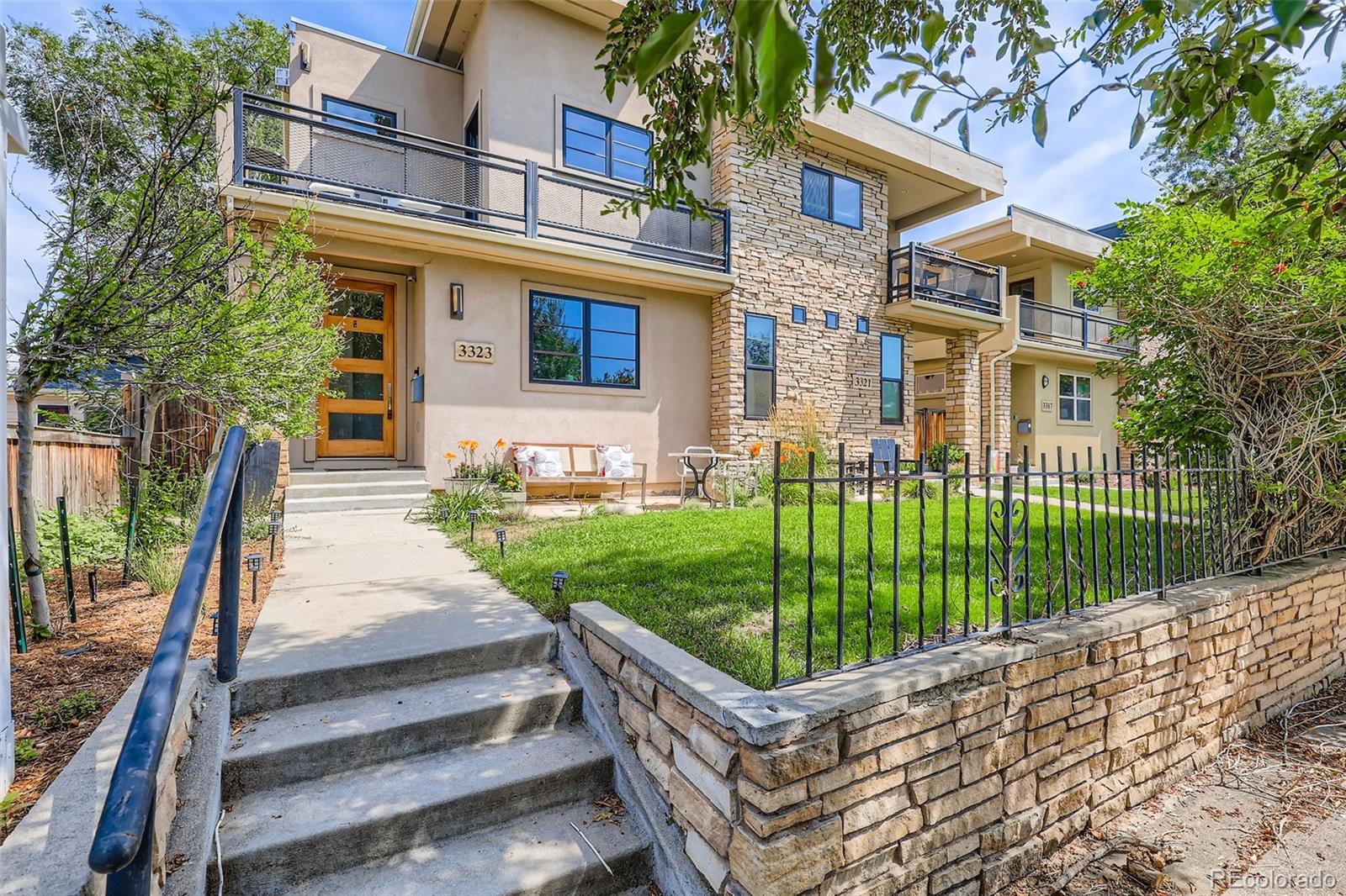 3323 W Hayward Place Denver CO 80211