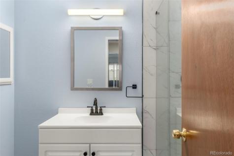 5702 W Asbury Place Lakewood CO 80227