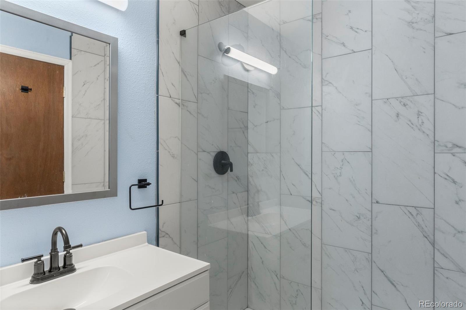 5702 W Asbury Place Lakewood CO 80227