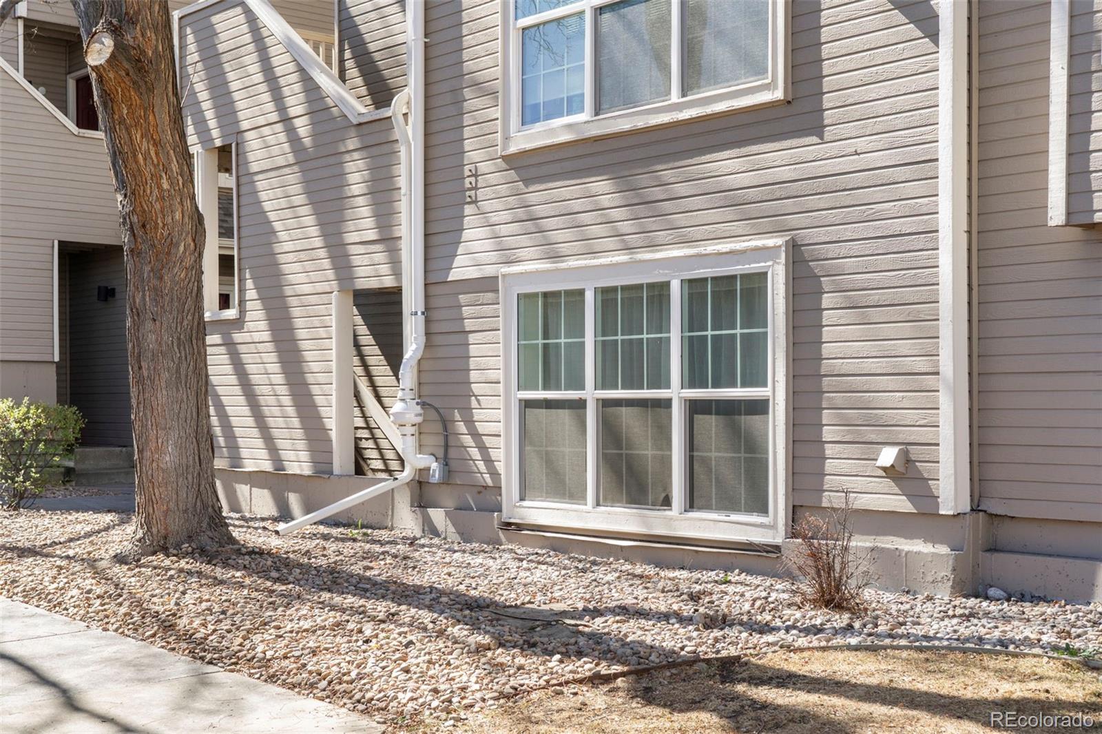 5702 W Asbury Place Lakewood CO 80227