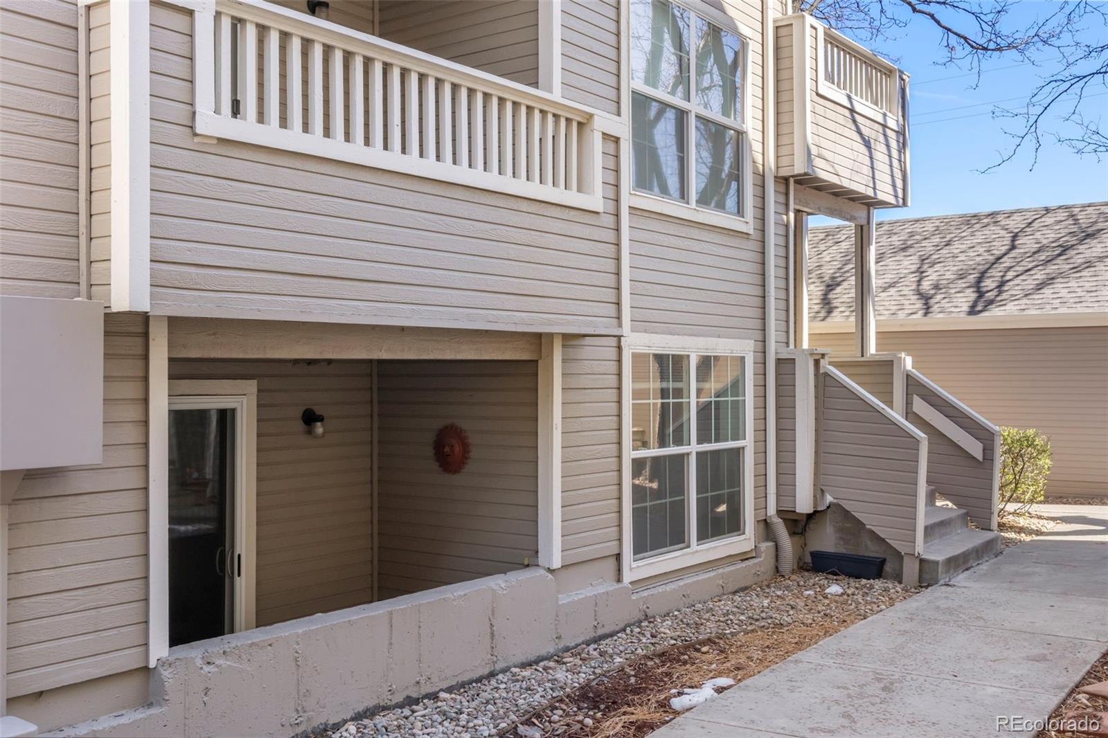 5702 W Asbury Place Lakewood CO 80227