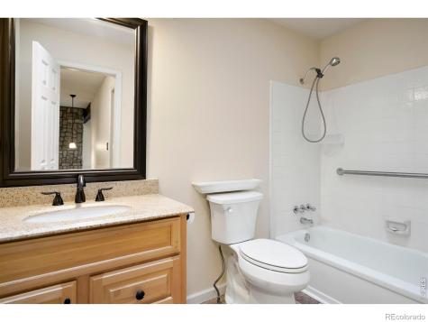 54 S Evanston Way Aurora CO 80012