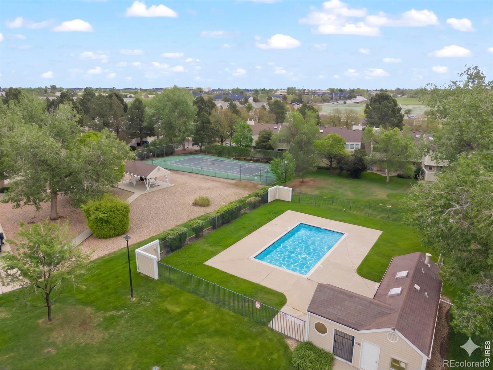 54 S Evanston Way Aurora CO 80012