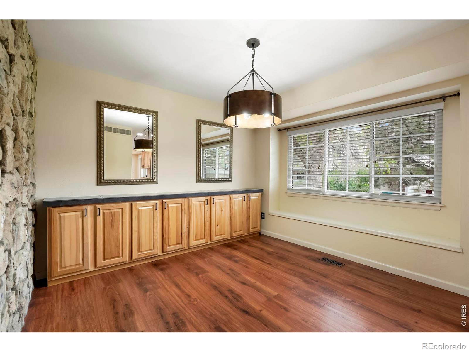 54 S Evanston Way Aurora CO 80012