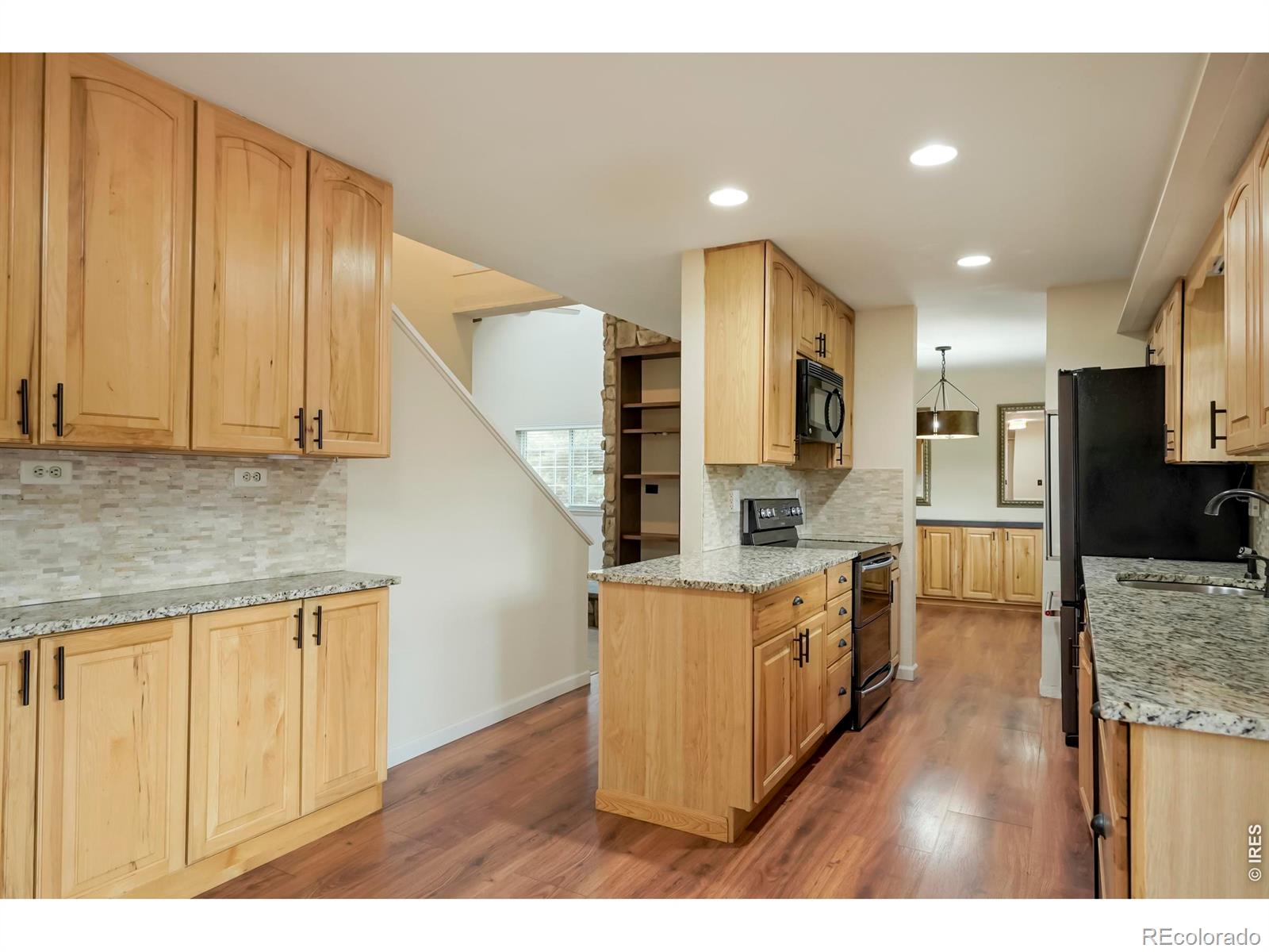 54 S Evanston Way Aurora CO 80012