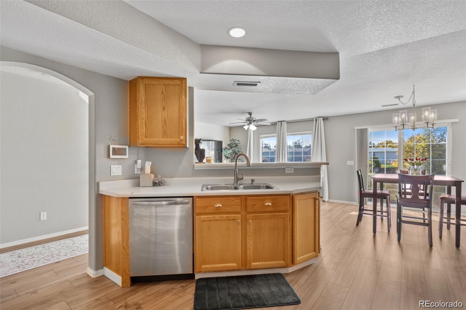 1381 S Cathay Court Aurora CO 80017