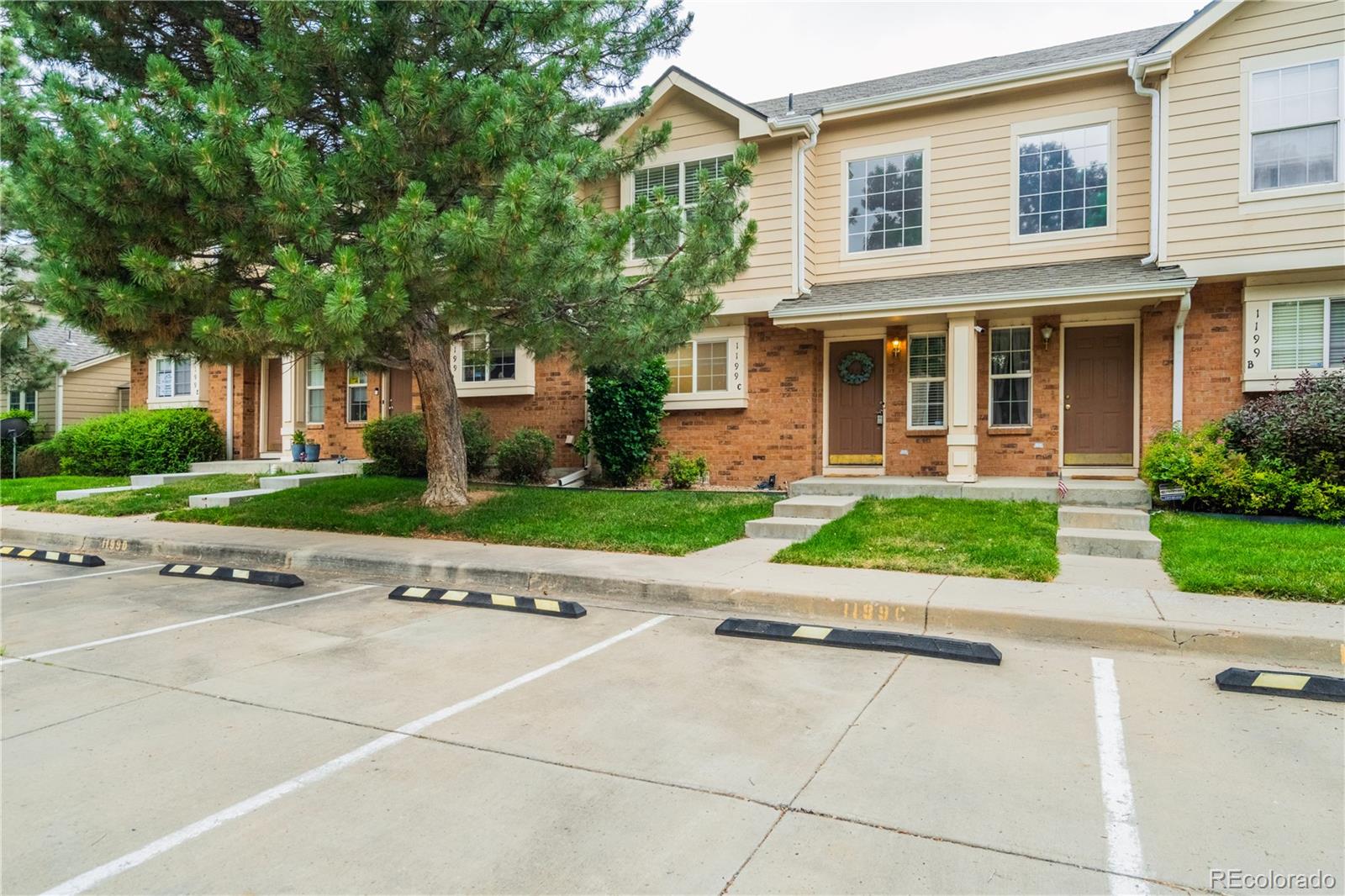 1199 S Waco Street Aurora CO 80017