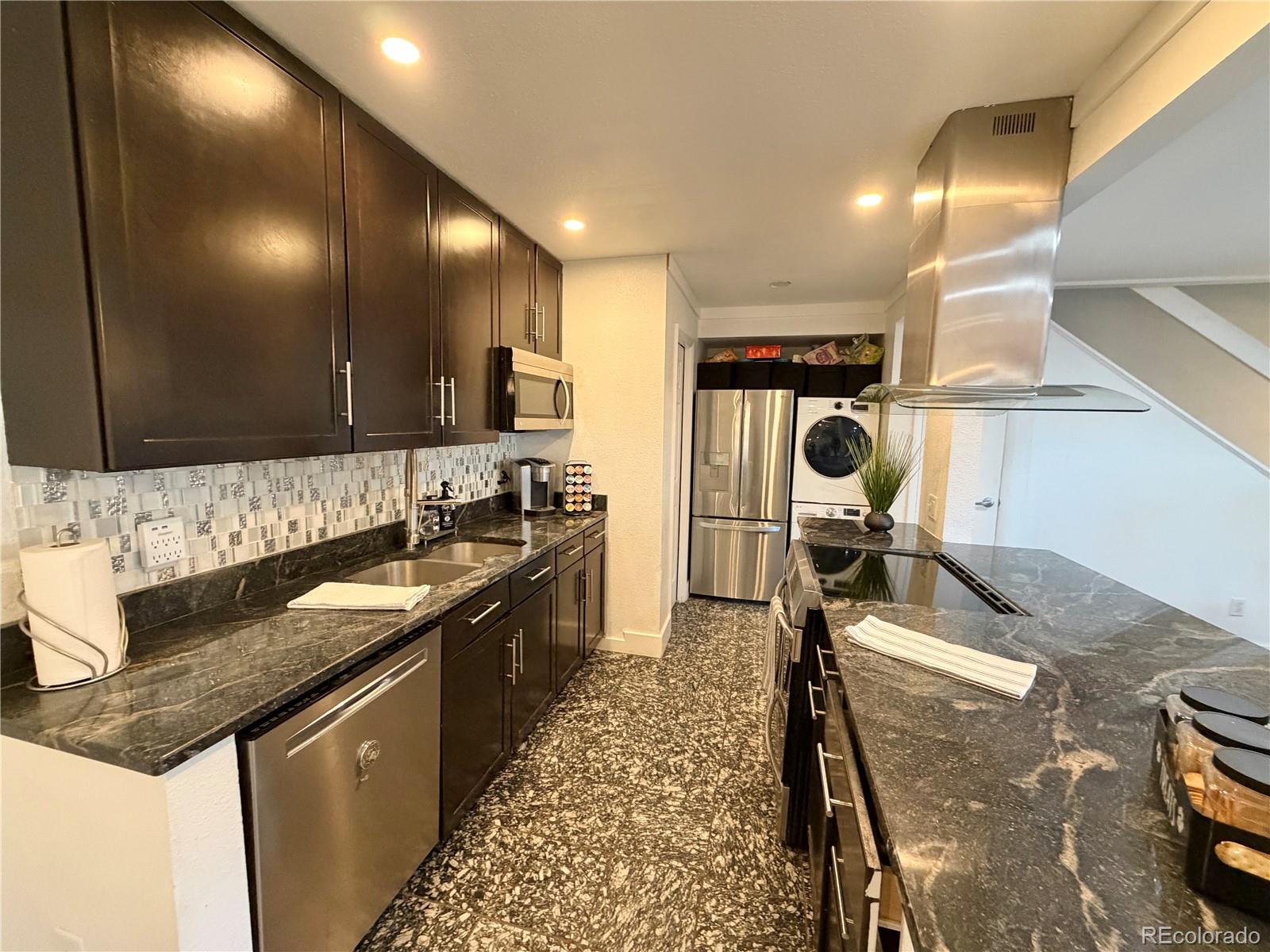 7995 E Mississippi Avenue Denver CO 80247