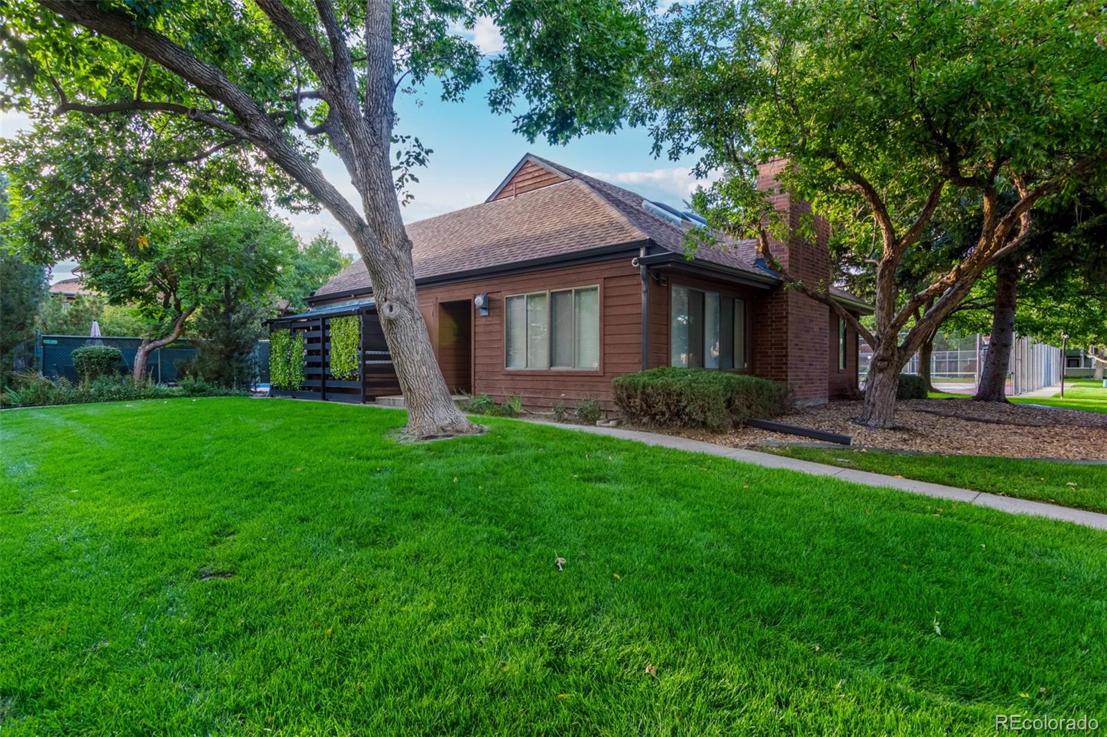 540 S Forest Street Denver CO 80246