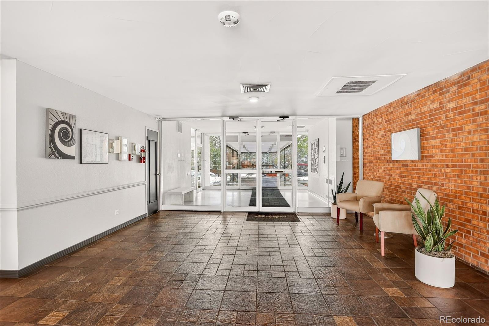955 Eudora Street Denver CO 80220