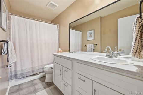 4234 W Pondview Drive Littleton CO 80123