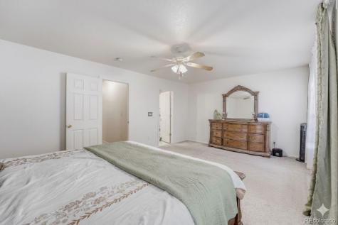 588 S Mobile Place Aurora CO 80017