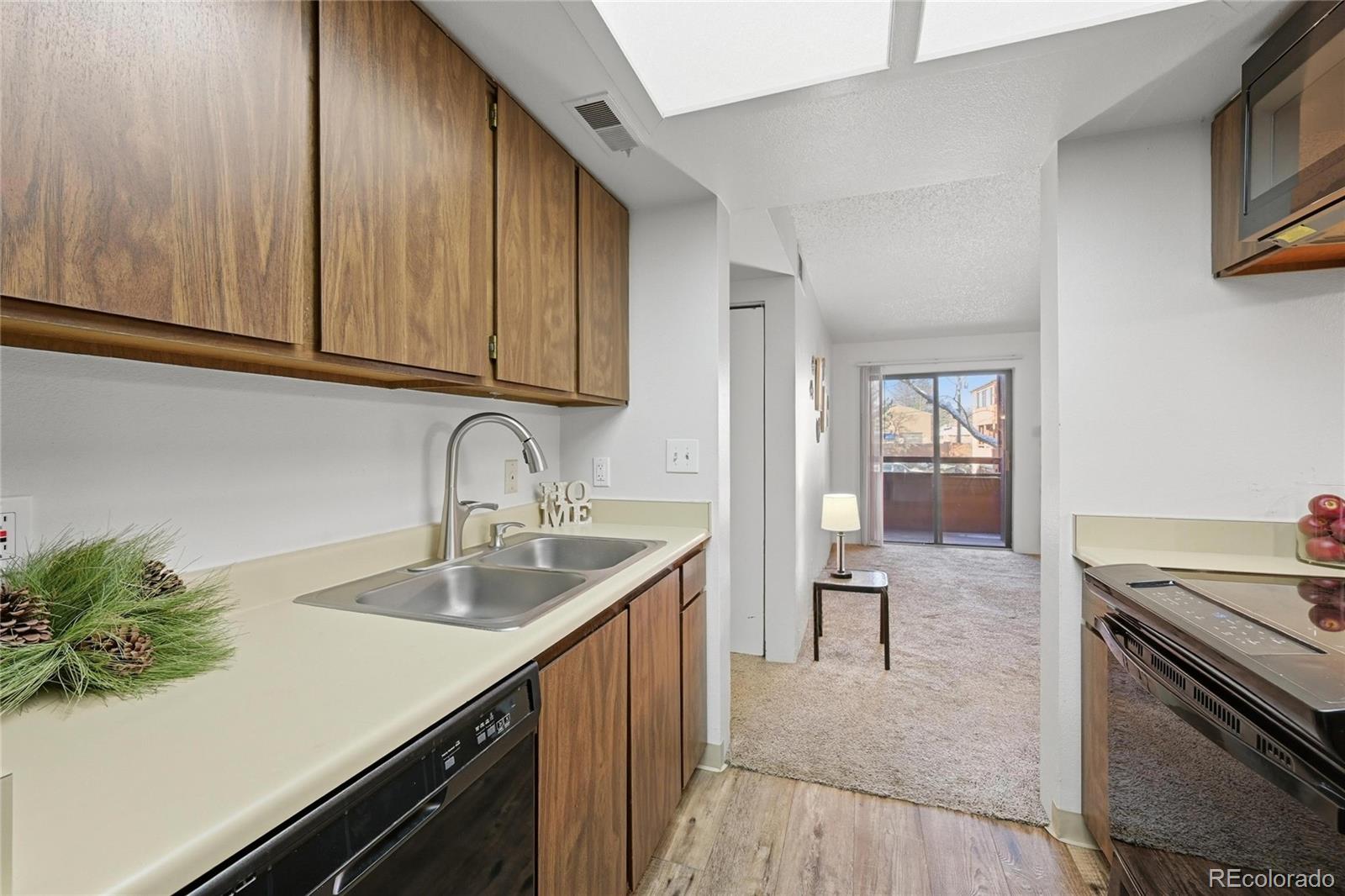 4681 S Decatur Street Englewood CO 80110