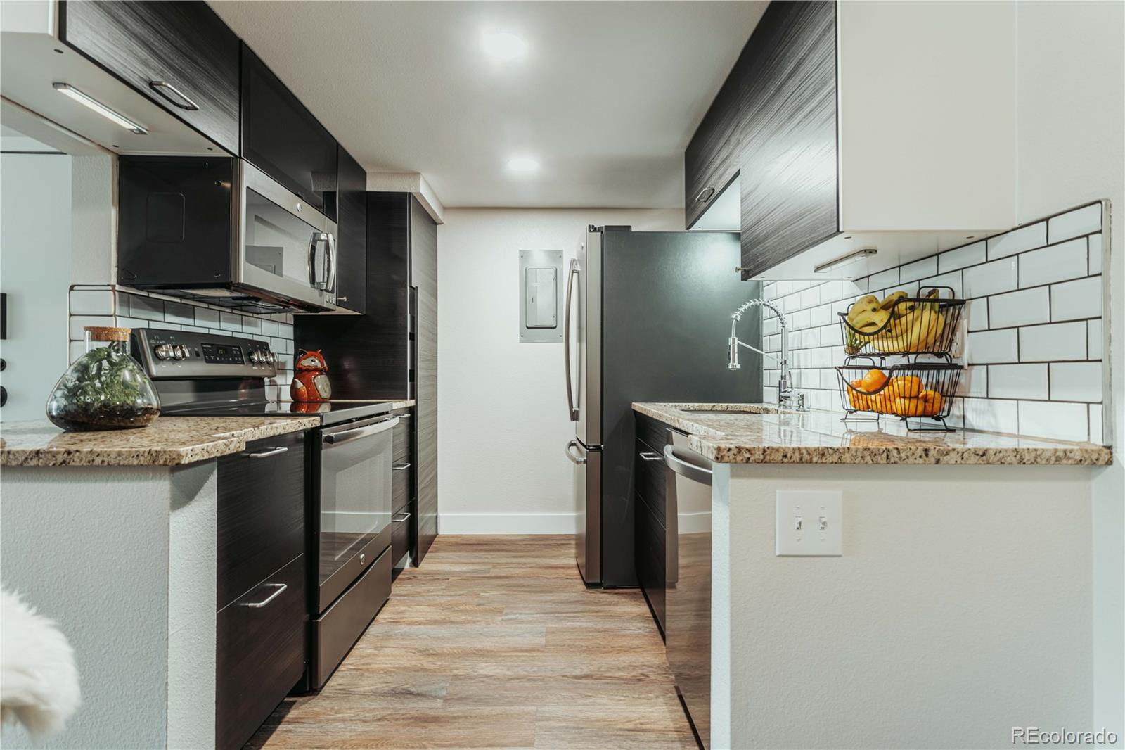 8335 Fairmount Drive Denver CO 80247